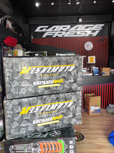 Garage Fresh photo 5