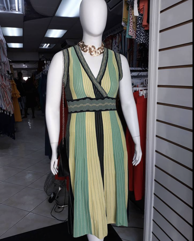 Leejen's Plus Sizes photo 2