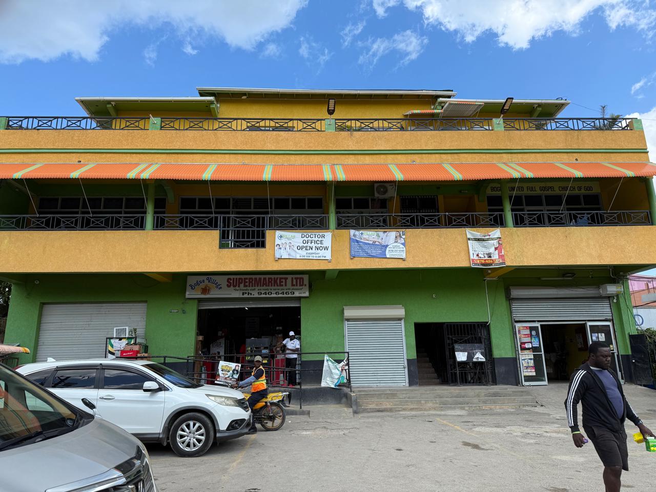 Bogue Village Supermarket photo 1