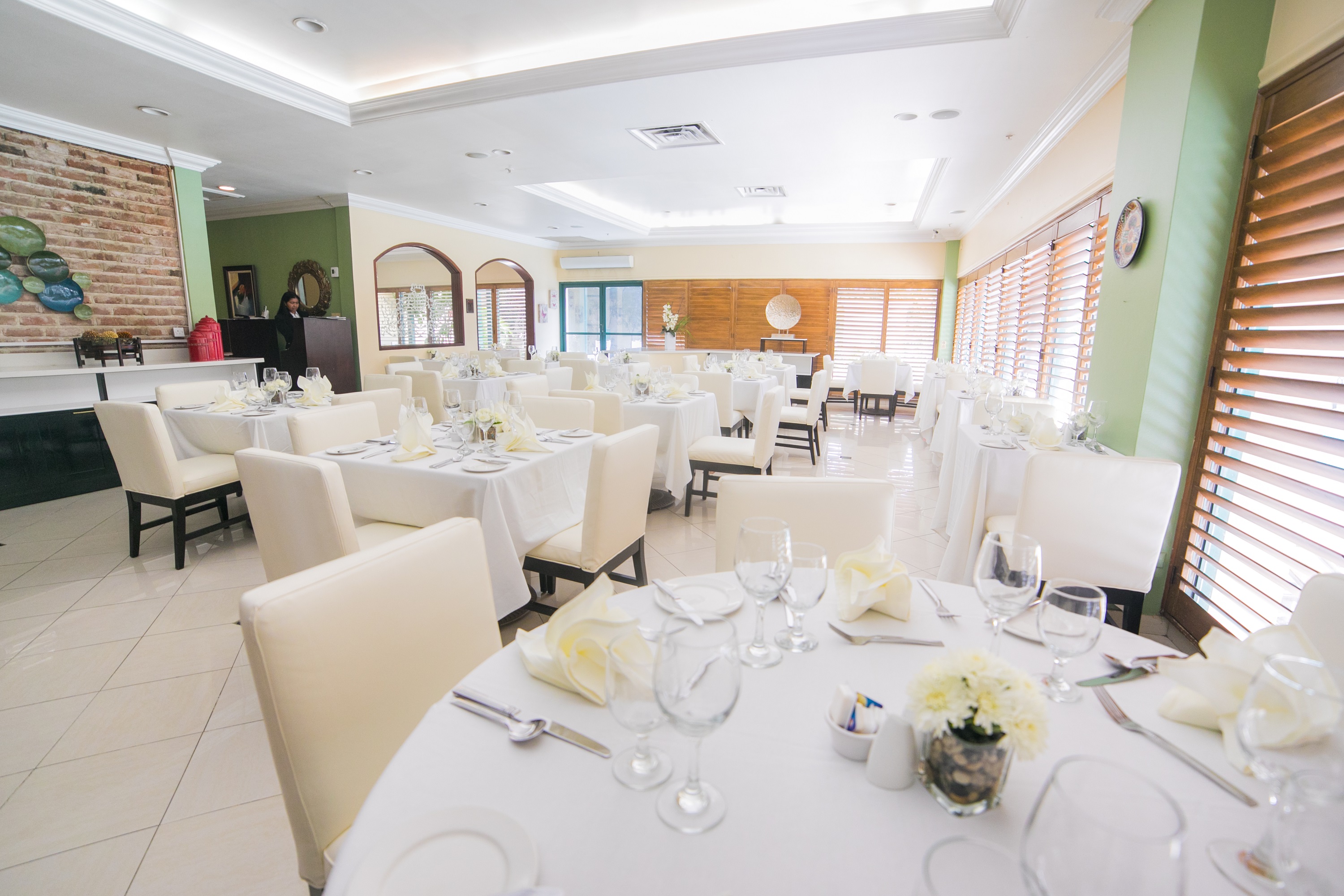 The Courtleigh Hotel & Suites photo 4