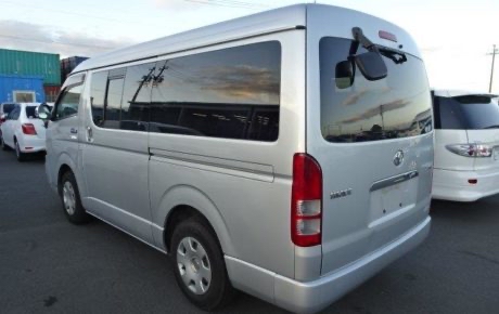 DD Auto Imports photo 9