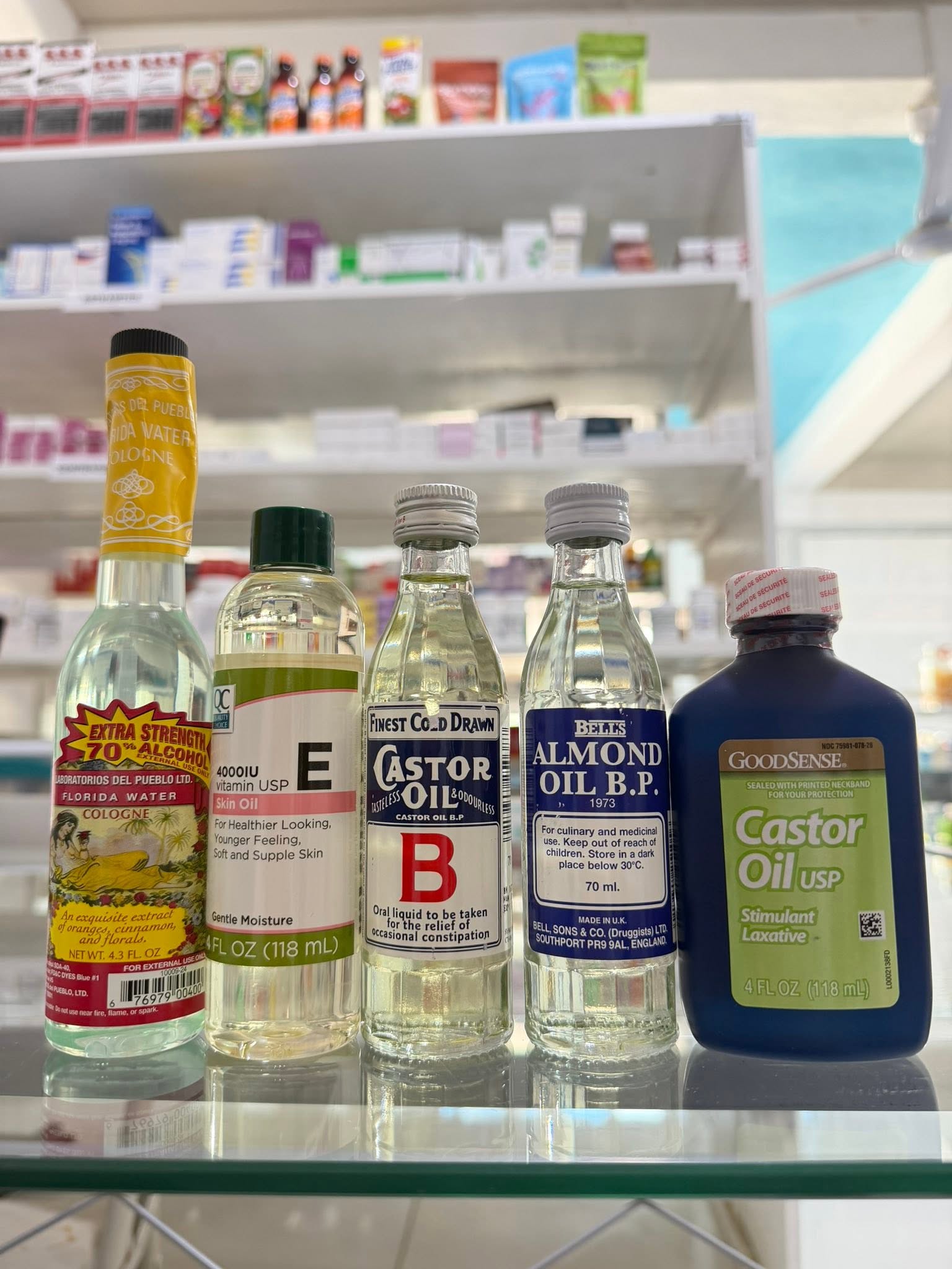 Roberto's Pharmacy photo 2
