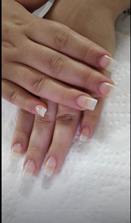 Bella Mani Salon & Spa photo 2