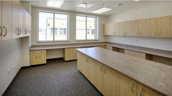 Store Layout & Fixtures photo 9
