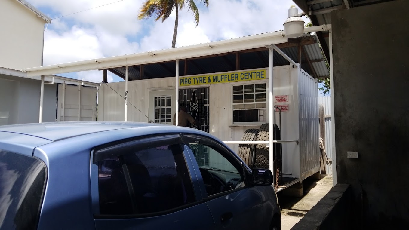P I R G Muffler & Tyre Centre logo