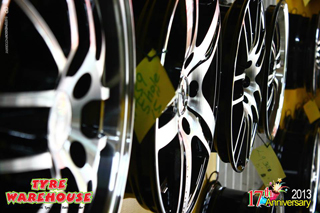 Tyre Warehouse photo 1