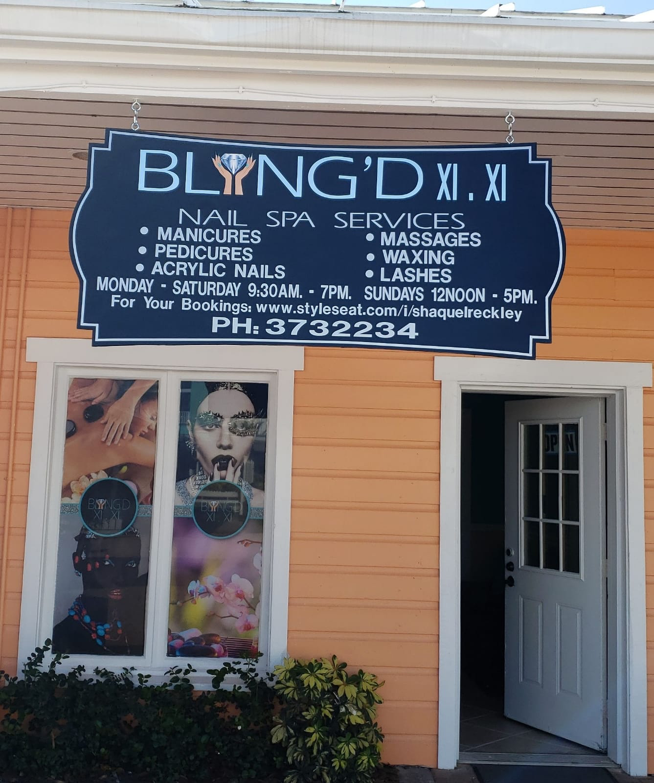 Blingd 11.11 logo