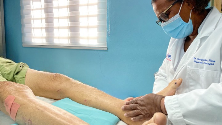 Sports & Physical Therapy Clinic photo 2