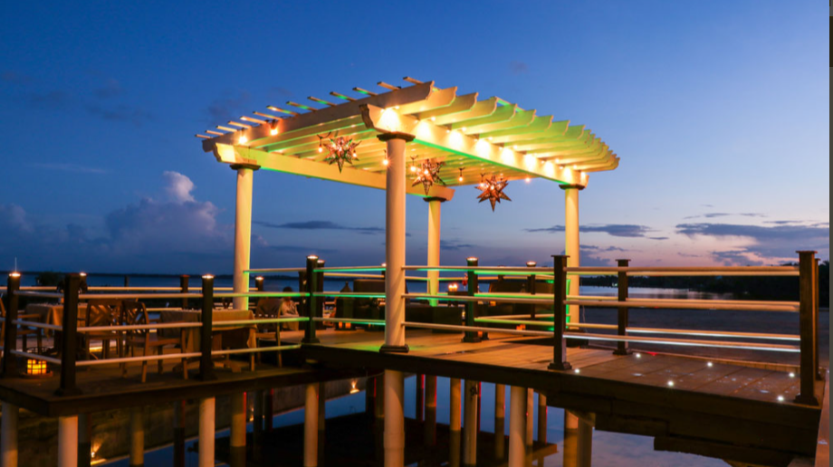Tony's Inn Beach Resort photo 3