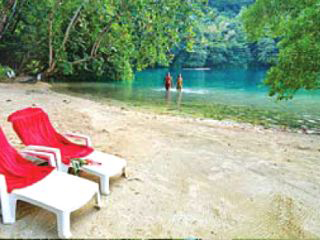 Tropical Lagoon Resort photo 4