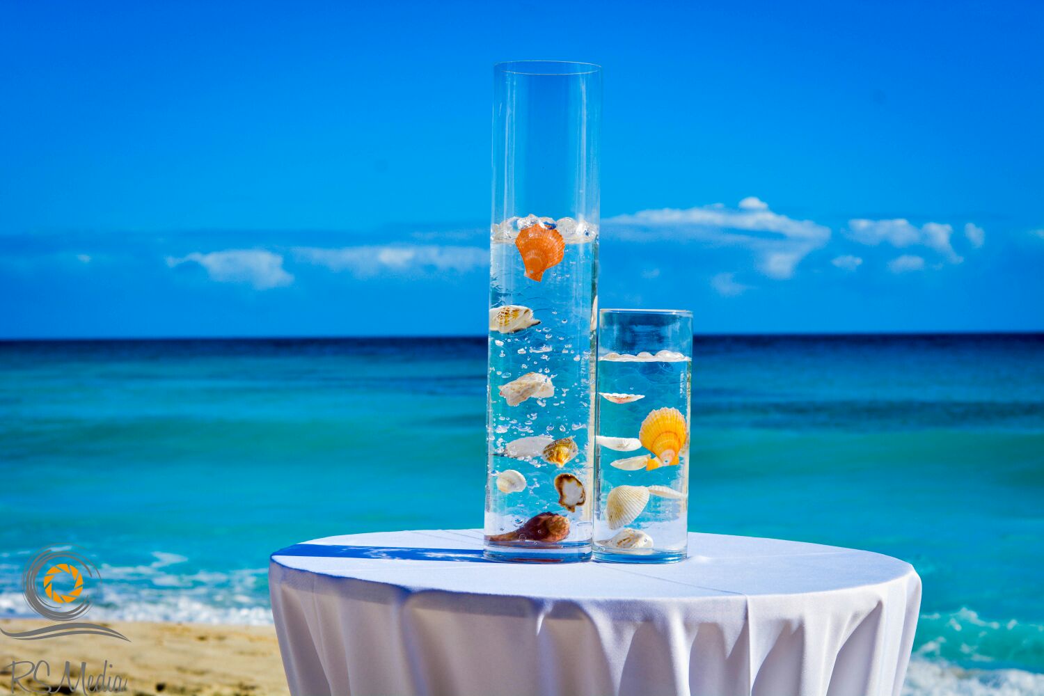Surreal Decor photo 3