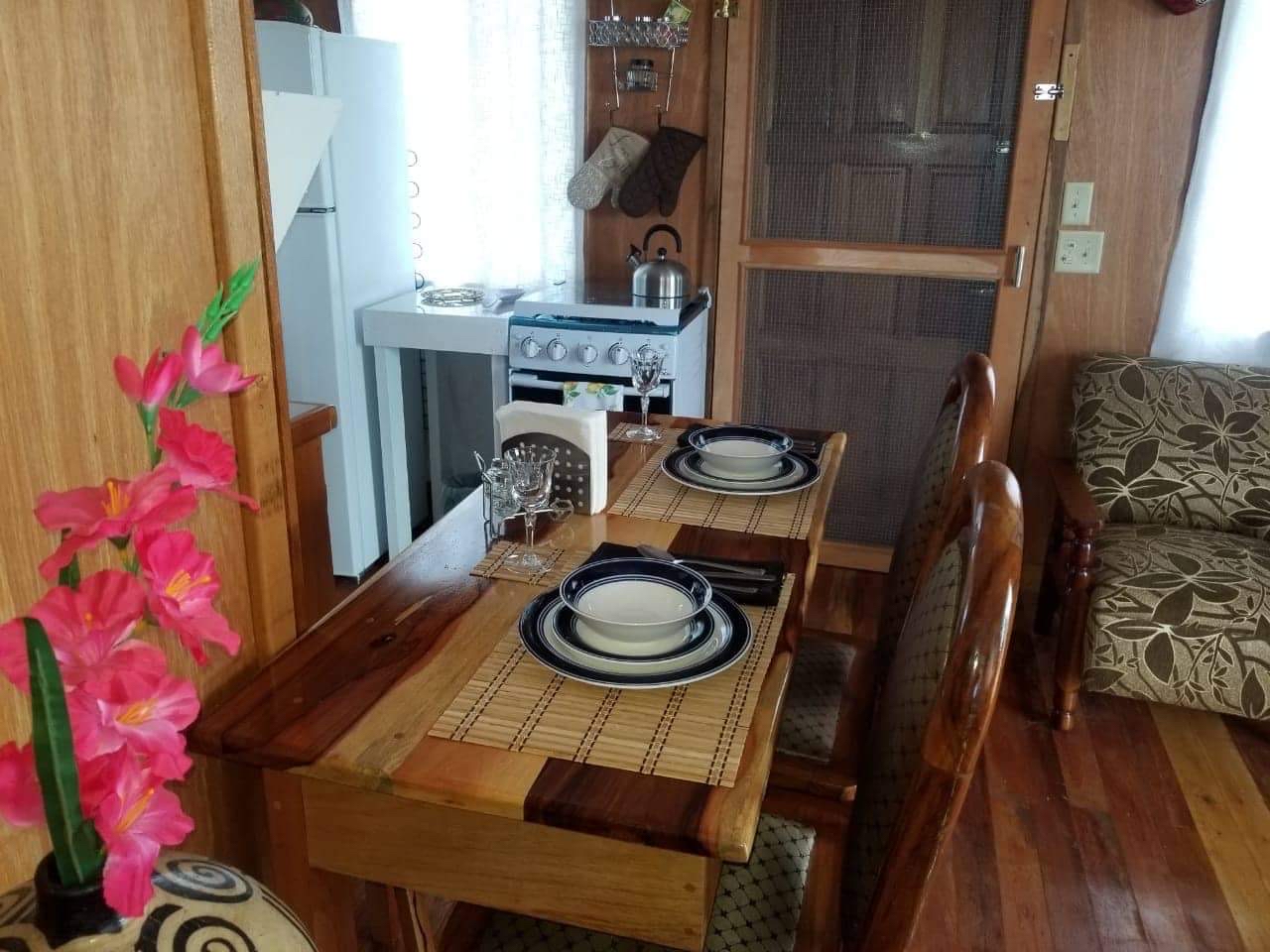 Bella Vue Vacation Home & Cabins photo 4