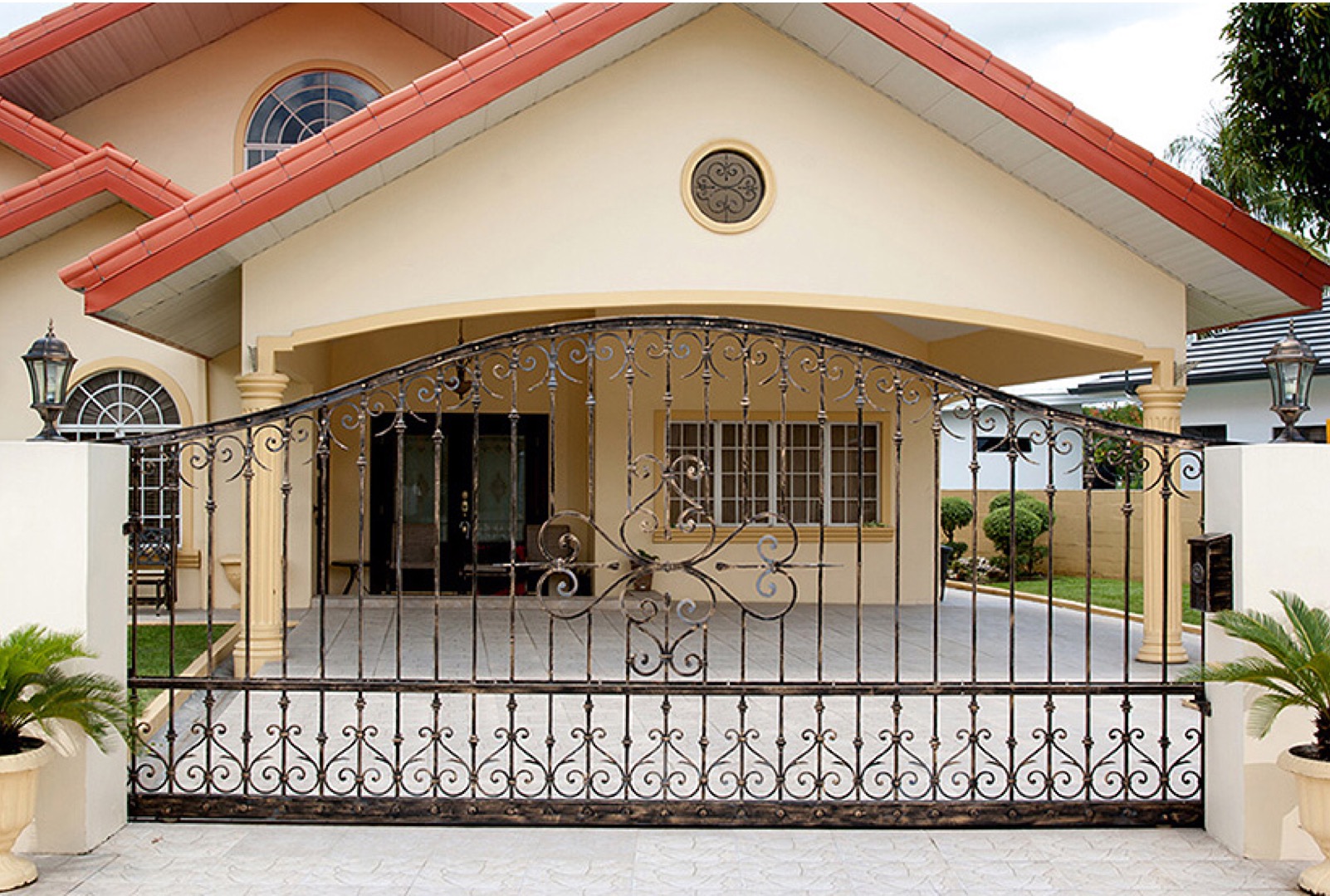 R & R Fabricators Ltd photo 1