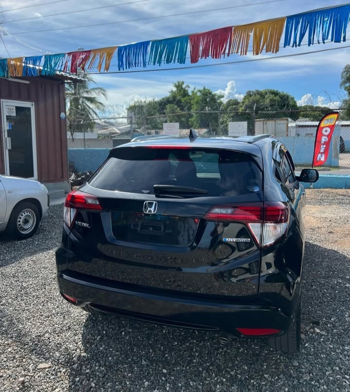 Kailuxe Auto Sales Ltd photo 4