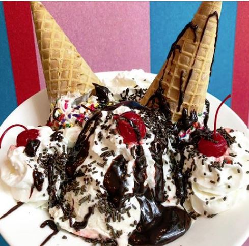 Candy Craze Candy Bar & Creamery photo 6
