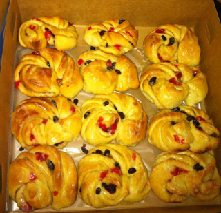 Triple J's Cakes & Pastries photo 2