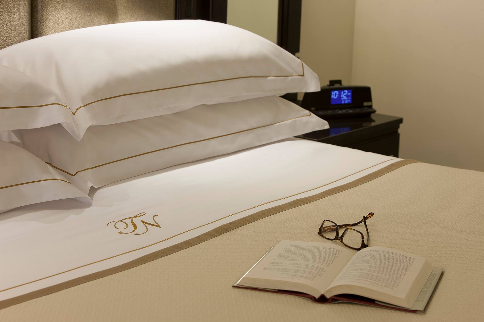 Terra Nova All-Suite Hotel photo 3