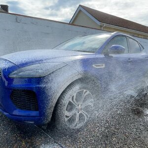 R L Valeting photo 3