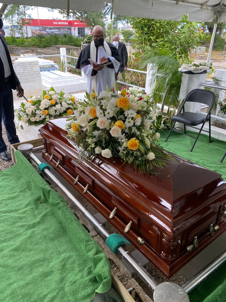 Madden's Funeral Home & Crematorium photo 8