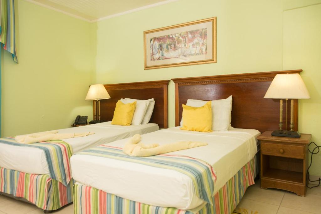 Palm Garden Hotel photo 5
