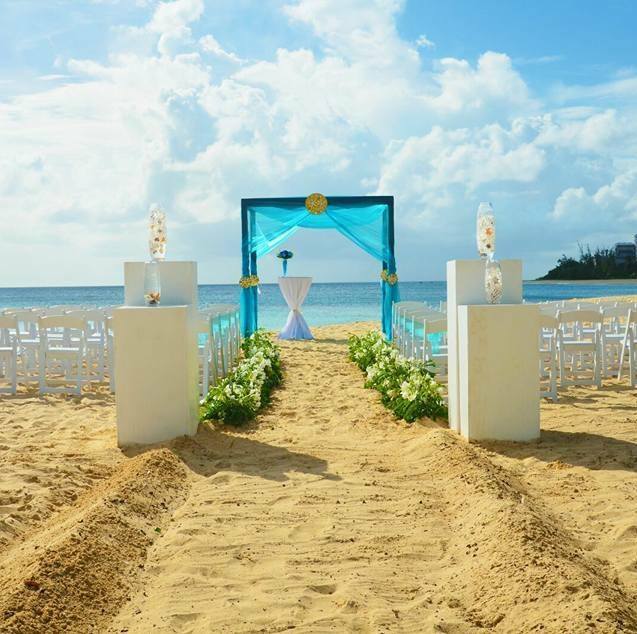 Surreal Decor photo 5