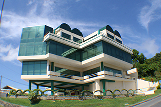 Lauriston Lewis Associates Ltd photo 7