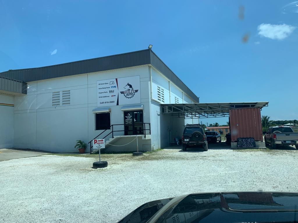 Wolfe Auto photo 3
