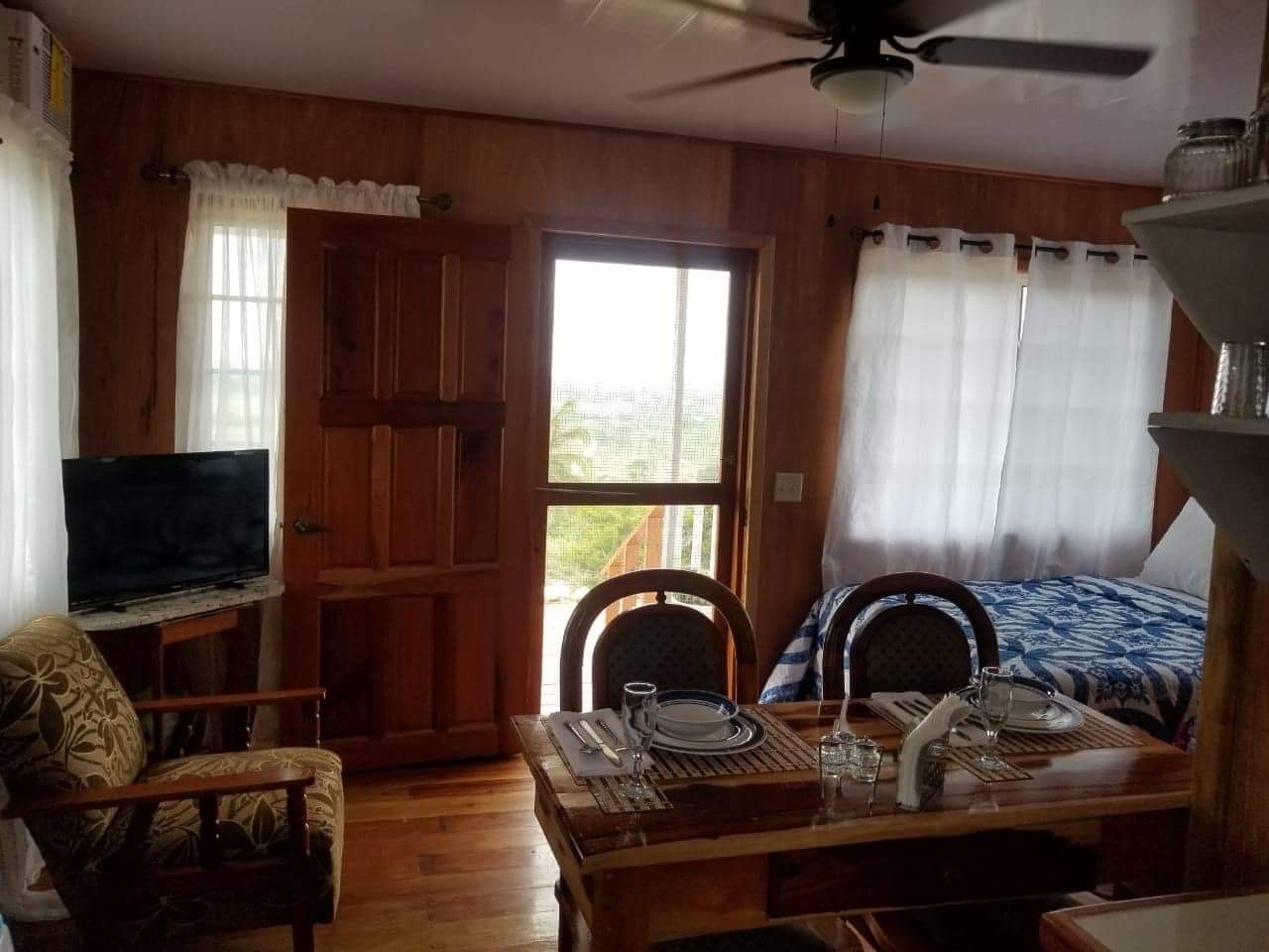 Bella Vue Vacation Home & Cabins photo 2