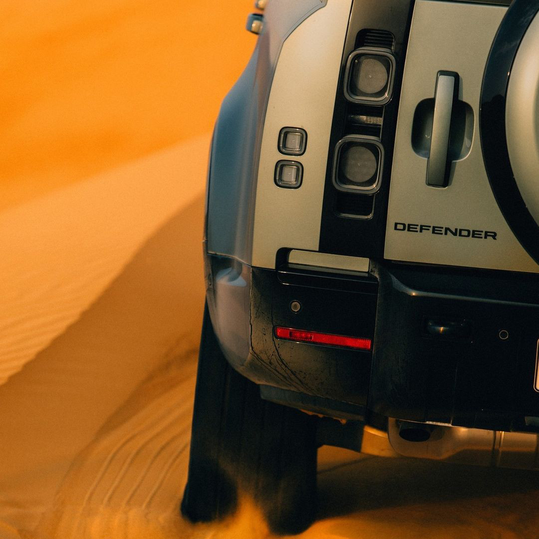 Land Rover photo 7