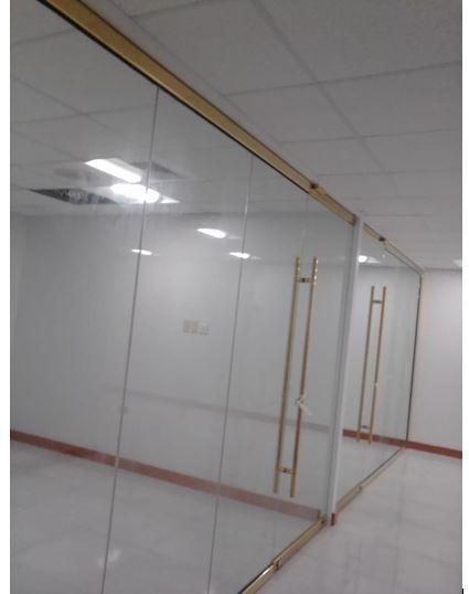 D & S Glass & Mirror Supplies Ltd photo 1