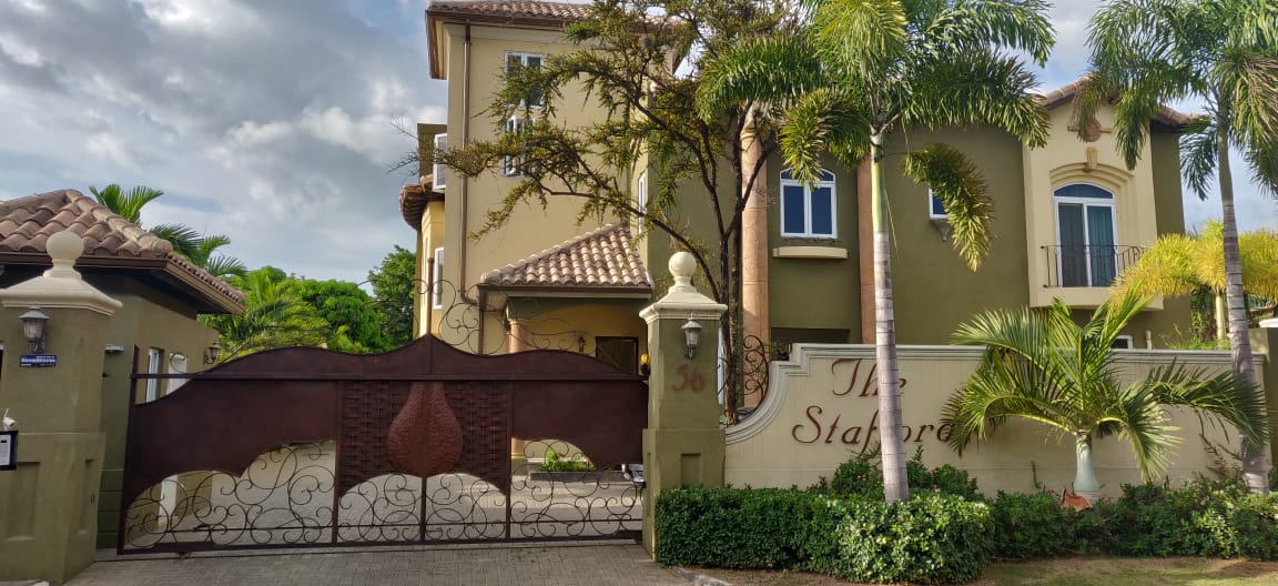 Inez Turner Real Estate Agency Ltd photo 1
