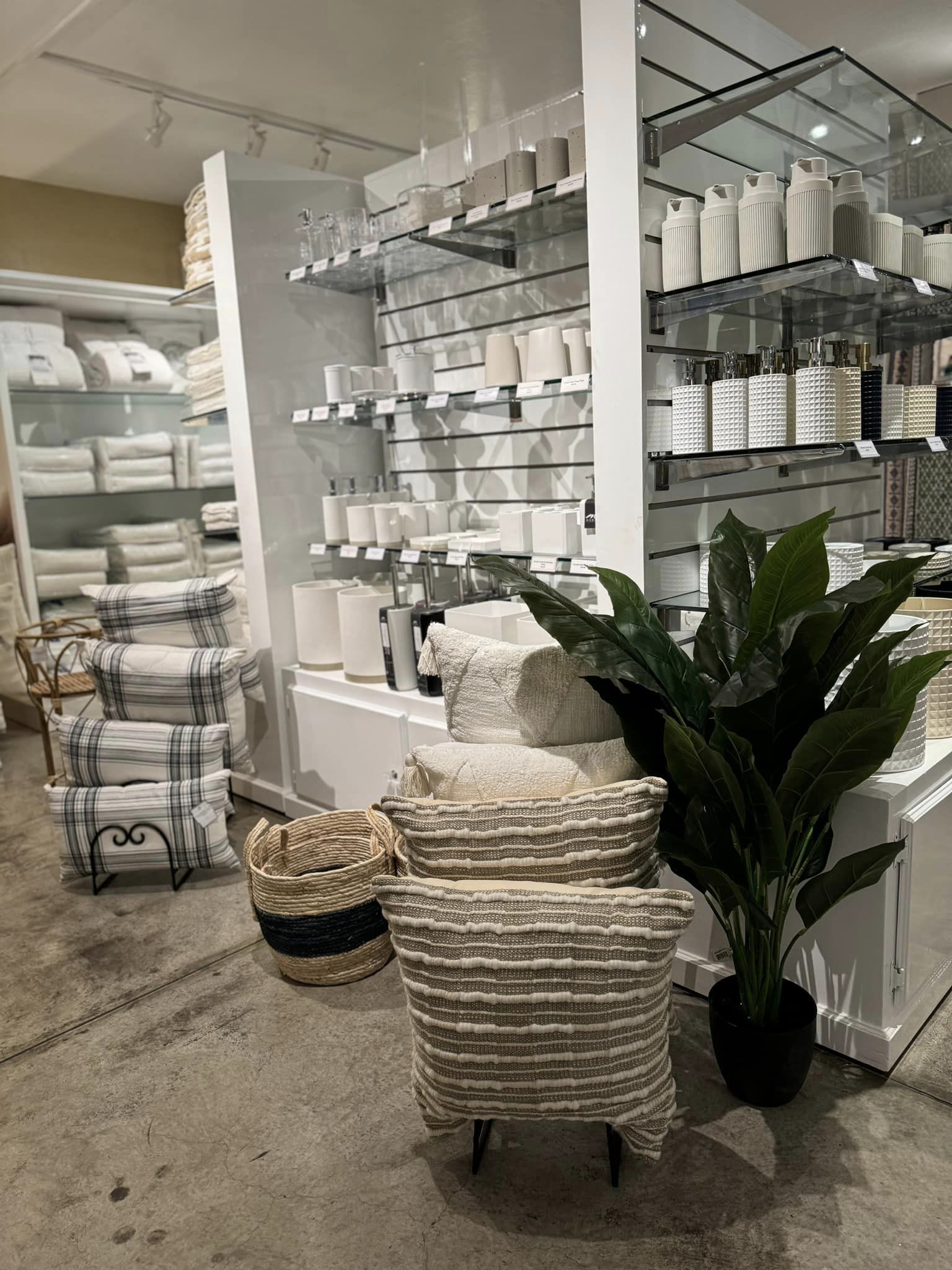 Natz Home Furnishings & Design Studio photo 10