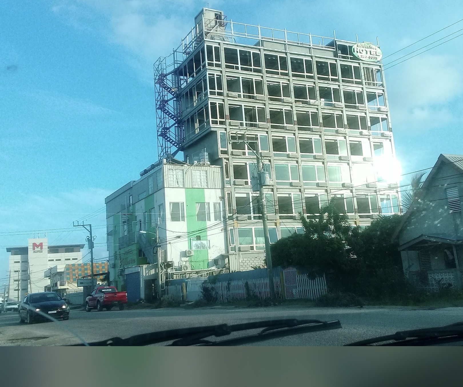 Golden Tree Hotel photo 3