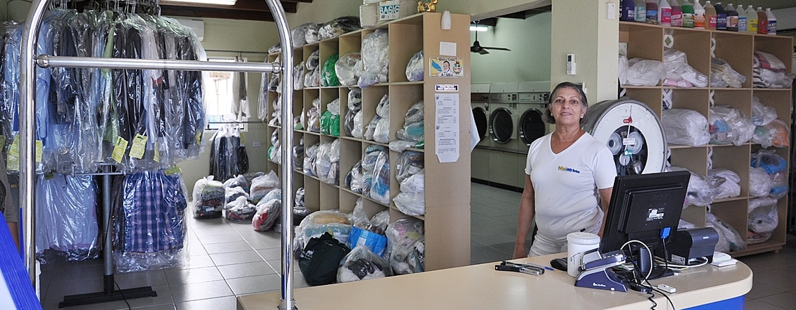 Caribbean Laundry Dry Cleaning & Self Services photo 6