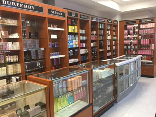 Ashburry's Duty Free photo 3