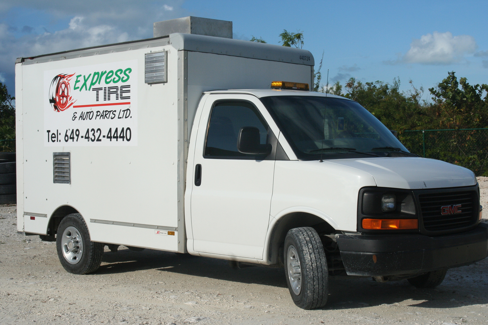 Express Tire & Auto Parts Ltd photo 1