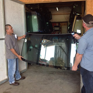 Discount Auto Sales, Auto Body Parts & Glass photo 4